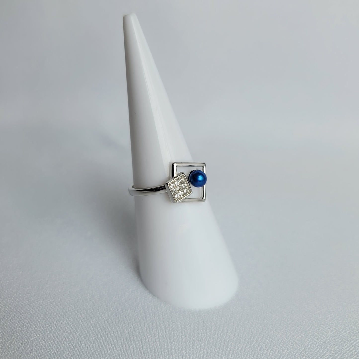 Sterling Silver Think Outside the Box Ring