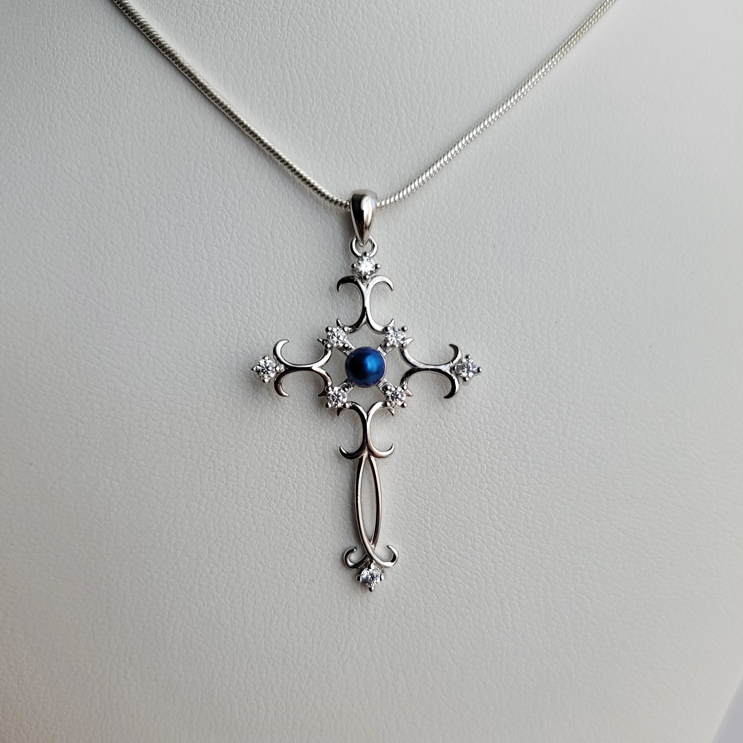 Sterling Silver Elegant Cross Pendant – Posh Pearls